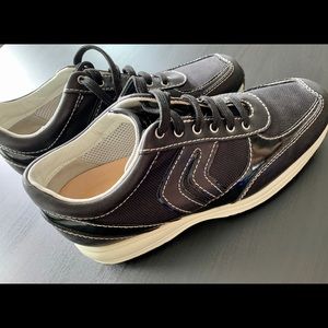 Geox respira leather shoes